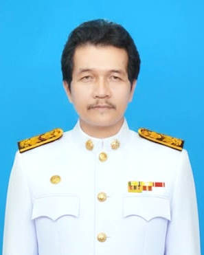 นายวัชรญาณ ไชยทอง